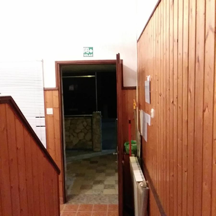 Ferienwohnung Berto Nerezine Exterior foto