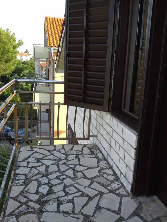 Ferienwohnung Berto Nerezine Exterior foto