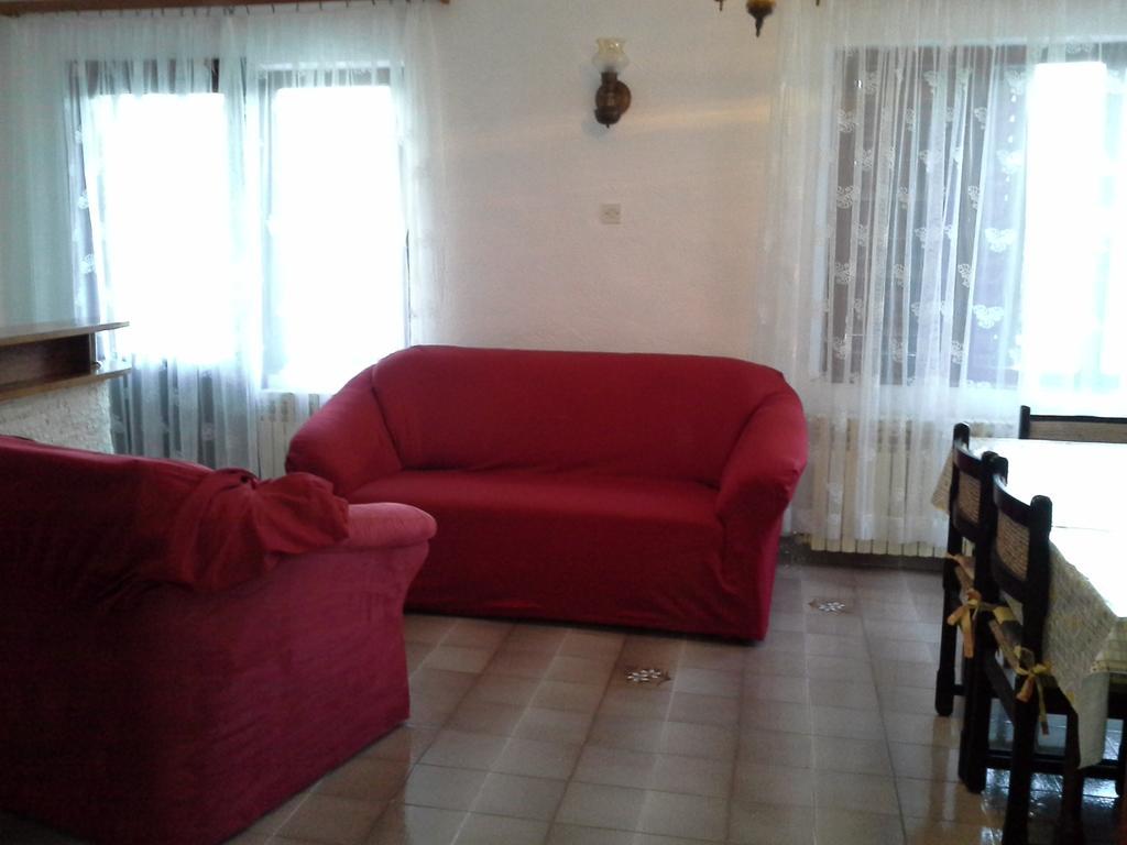 Ferienwohnung Berto Nerezine Exterior foto